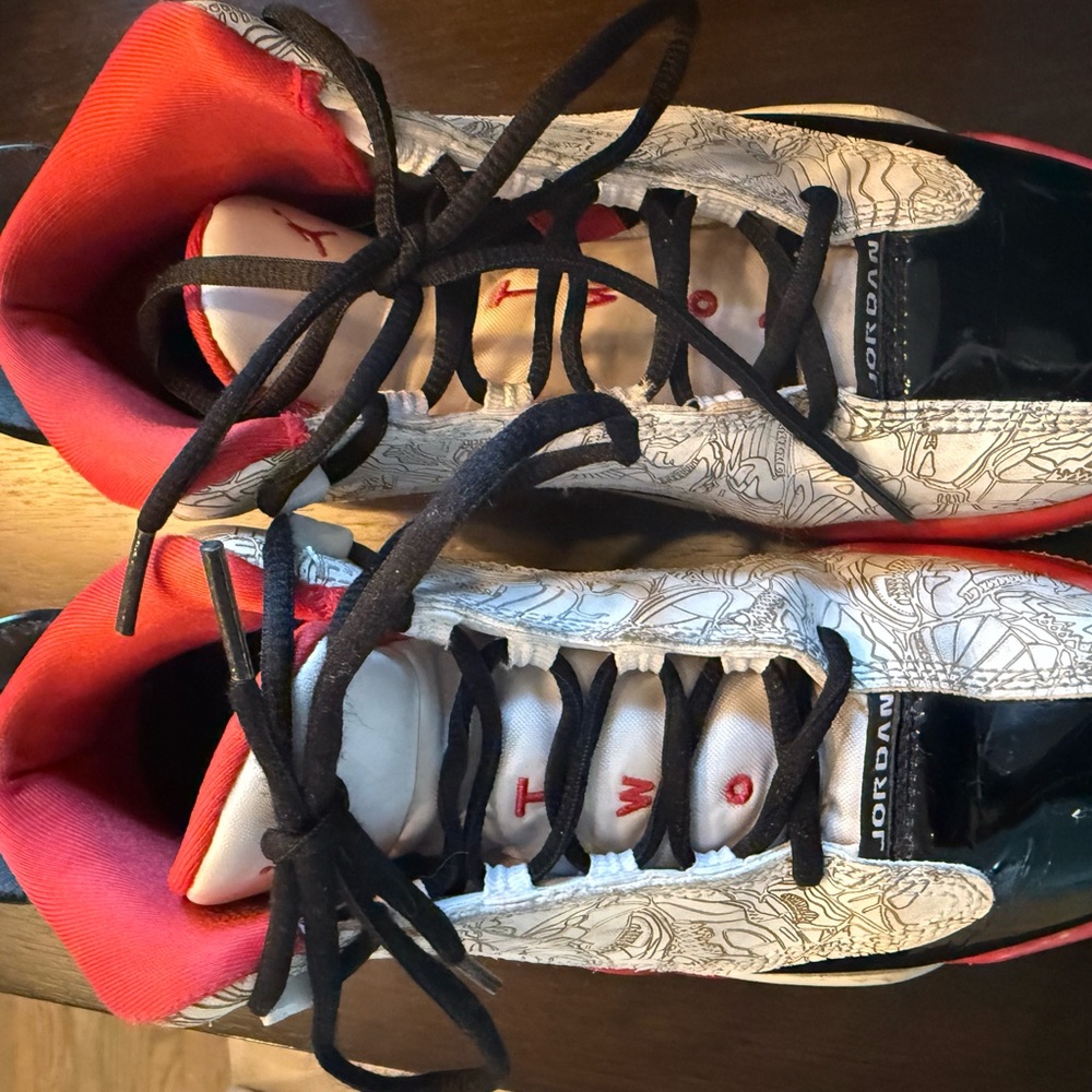 Jordan Kid's Red and White Graphic Sneakers - Basketball